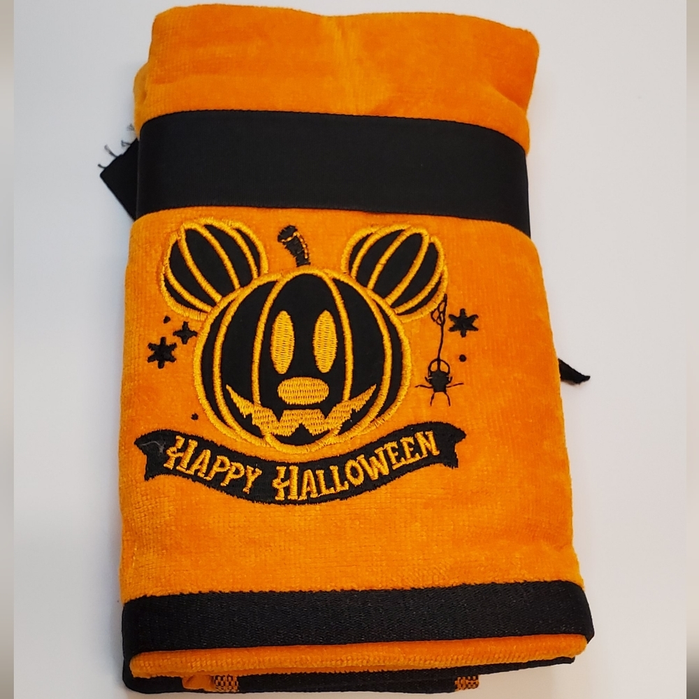 Disney Mickey Mouse Halloween Orange Pumpkin 2Pack Bathroom Hand Towels New